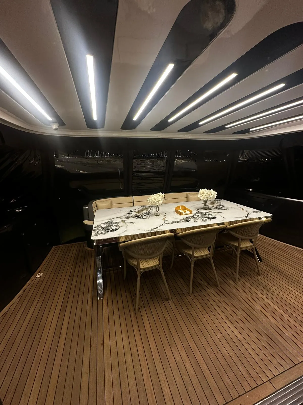 Yatla 2 lüks salon
